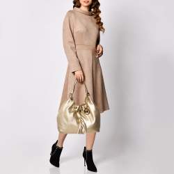 مملوكة مسبقًا MICHAEL Michael Kors Gold Leather Camden Drawstring Hobo