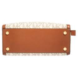 Pre Owned حقيبة مايكل مايكل كورس سيلما كانفاس وجلد أبيض/بني بالشعار