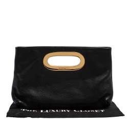 مملوكة مسبقًا MICHAEL Michael Kors Black Pebbled Leather Berkley Clutch
