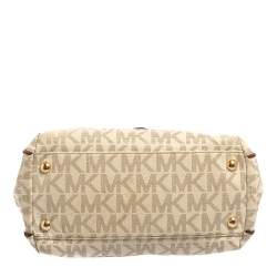 مملوكة مسبقًا MICHAEL Michael Kors Cream Monogram Coated Canvas Double Handle Tote