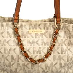 مملوكة مسبقًا MICHAEL Michael Kors Cream Monogram Coated Canvas Double Handle Tote
