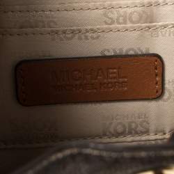 Pre Owned حيبة مايكل مايكل كورس جولز باكت كانفاس مقوى شعار بني