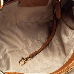 Pre Owned MICHAEL Michael Kors White Signature Coated Canvas Medium Cynthia Tote