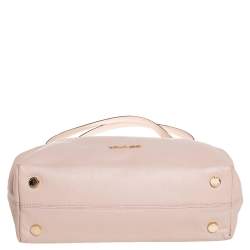 Pre Owned حقيبة كتف مايكل كورس لايتون جلد خوخي فاتح كبيرة