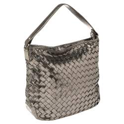 Pre Owned حقيبة هوبو مايكل مايكل كورس نيوبيري جلد مغزول فضي ميتاليك