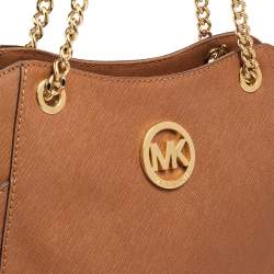 مملوكة مسبقًا حقيبة كتف مايكل مايكل كورس سلسلة جت ست جلد بني