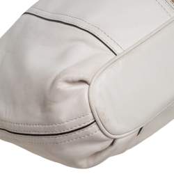 مملوكة مسبقًا  Michael Kors White Leather Moxley Satchel