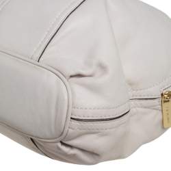 مملوكة مسبقًا  Michael Kors White Leather Moxley Satchel