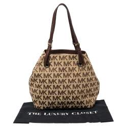 Pre Owned حقيبة يد مايكل مايكل كورس جت ست جلد وكانفاس شعار بني/ بيج