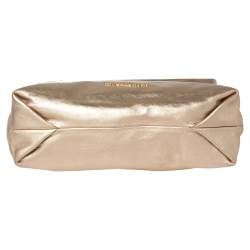 مملوكة مسبقًا MICHAEL Michael Kors Gold Leather Daria Fold Over Clutch 
