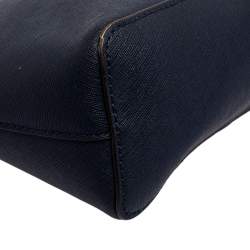 مملوكة مسبقًا MICHAEL Michael Kors Navy Blue Leather Cindy Dome Crossbody Bag