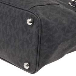 Pre Owned  MICHAEL Michael Kors Black Signature Coated Canvas Jet Set Tote