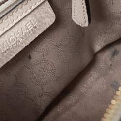 Pre Owned MICHAEL Michael Kors White Leather Cindy Dome Crossbody Bag