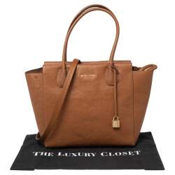 مملوكة مسبقًا حقيبة مايكل كورس مرسر كبيرة جلد محبب بني