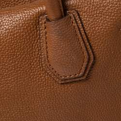 مملوكة مسبقًا حقيبة مايكل كورس مرسر كبيرة جلد محبب بني