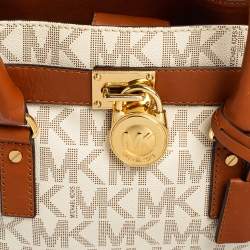 مملوكة مسبقًا MICHAEL Michael Kors White/Brown Leather and Signature Coated Canvas Hamilton East West Tote
