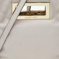 Pre Owned MICHAEL Michael Kors Off White Leather Crossbody Bag
