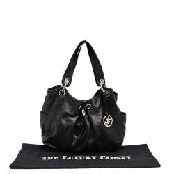 Pre Owned حقيبة كتف مايكل مايكل كورس لودلو جلد أسود برباط 