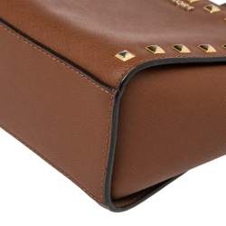 مملوكة مسبقًا حقيبة كروس مايكل مايكل كورس سلما صغرة جلد بني فاتح