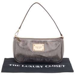 Pre Owned حقيبة باغيت مايكل مايكل كورس جلد لامع فضي بالشعار