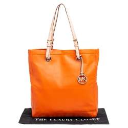 Pre Owned MICHAEL Michael Kors Orange Leather Large Jet Set Tote