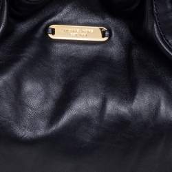 Pre Owned MICHAEL Michael Kors Black Leather ID Chain Hobo