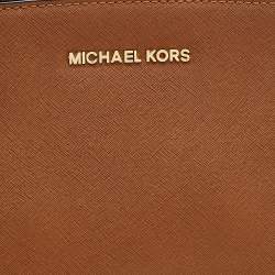 Pre Owned MICHAEL Michael Kors Brown Saffiano Leather Small Selma Crossbody Bag
