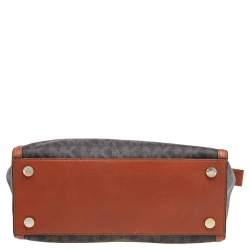 مملوكة مسبقًا حقيبة يد توتس مايكل مايكل كورس سيلما جلد وكانفاس مقوى بالشعار بني كبيرة