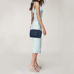 مملوكة مسبقًا حقيبة كاميرا كروس مايكل كورس جيت سيت جلد سافيانو أزرق