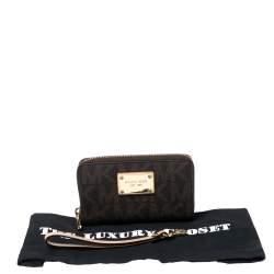 MICHAEL Michael Kors Signature Coated Canvas Logo Zip Around Wristlet Wallet