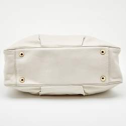 مملوكة مسبقًا MICHAEL Michael Kors White Leather Fulton East West Tote