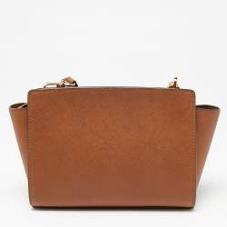 مملوكة مسبقًا MICHAEL Michael Kors Brown Saffiano Leather Small Selma Crossbody Bag