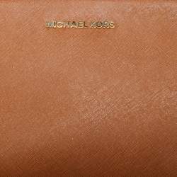 مملوكة مسبقًا MICHAEL Michael Kors Brown Saffiano Leather Small Selma Crossbody Bag