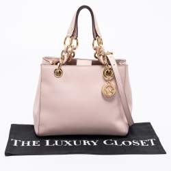 Pre Owned حقيبة يد توتس مايكل مايكل كورس سينثيا جلد وردي صغيرة