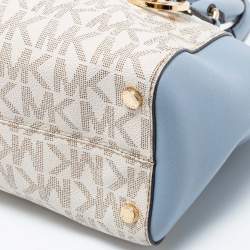 Pre Owned حقيبة ساتشل مايكل مايكل كورس سيارا جلد وكانفاس أبيض / أزرق بالشعار