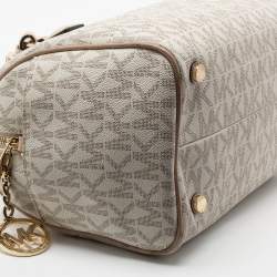 Pre Owned MICHAEL Michael Kors White/Beige Signature Coated Canvas and Leather Grayson Boston Bag