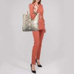مملوكة مسبقًا MICHAEL Michael Kors Beige Python Embossed Leather Shopper Tote