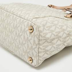 مملوكة مسبقًا MICHAEL Michael Kors White Signature Coated Canvas and Leather Jet Set East West Tote