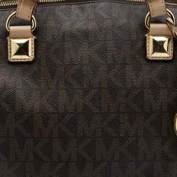 Pre Owned MICHAEL Michael Kors Brown/Beige Signature Coated Canvas Multifunction Tote