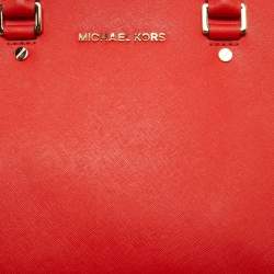 مملوكة مسبقًا MICHAEL Michael Kors Red Leather Medium Selma Satchel