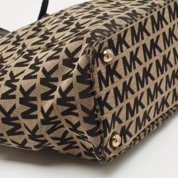 Pre Owned MICHAEL Michael Kors Black/Beige Signature Canvas Jet Set Tote