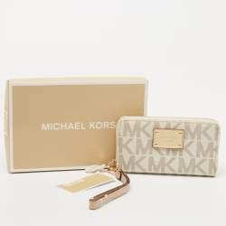 MICHAEL Michael Kors White/Beige Signature Coated Canvas Zip Around Wristlet Wallet