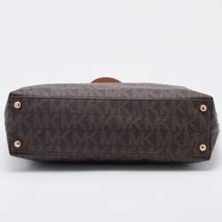 مملوكة مسبقًا MICHAEL Michael Kors Brown Signature Coated Canvas and Leather Jet Set Tote