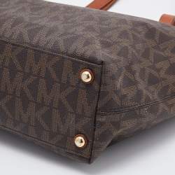 مملوكة مسبقًا MICHAEL Michael Kors Brown Signature Coated Canvas and Leather Jet Set Tote