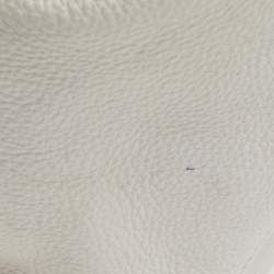 Pre Owned MICHAEL Michael Kors Off White Leather Large Camden Drawstring Shoulder Bag