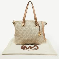 Pre Owned MICHAEL Michael Kors Ivory Signature Coated Canvas and Leather Jet Set Zip Tote 