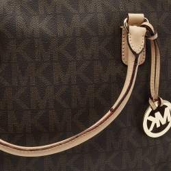 مملوكة مسبقًا MICHAEL Michael Kors Brown Coated Canvas Large MK Signature Satchel