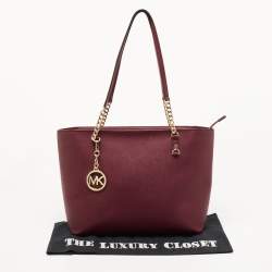 مملوكة مسبقًا MICHAEL Michael Kors Burgundy Saffiano Leather East West Chain Tote