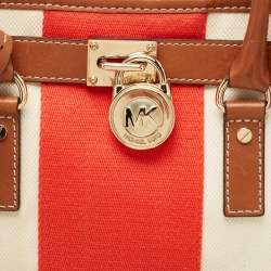 مملوكة مسبقًا MICHAEL Michael Kors Tricolor Canvas and Leather East West Hamilton Tote