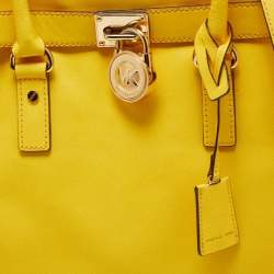 مملوكة مسبقًا MICHAEL Michael Kors Yellow Saffiano Leather Hamilton North South Tote